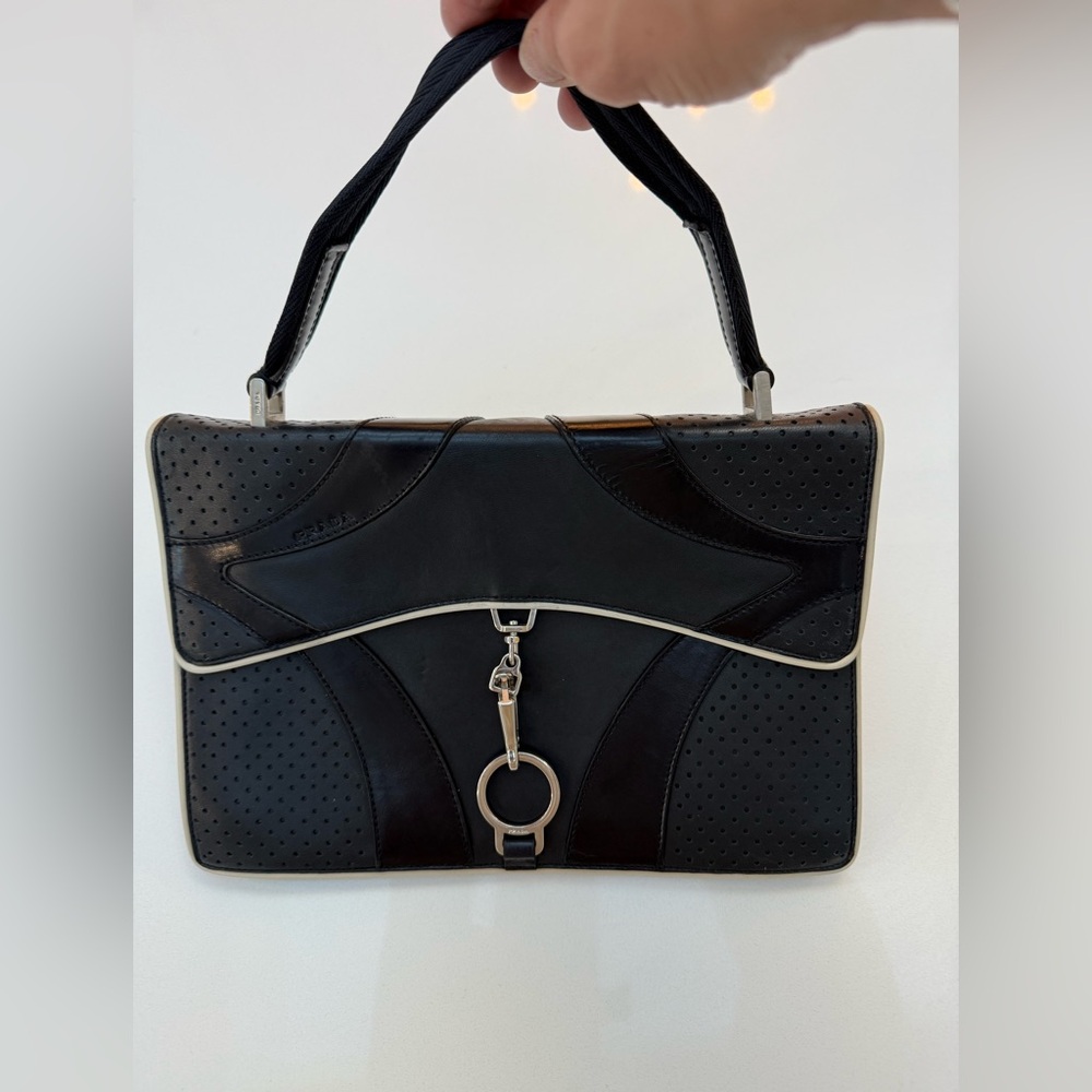 Rare Archival Prada 1990s Vitello Driver Bag - Collector’s Piece - Picture 4 of 16
